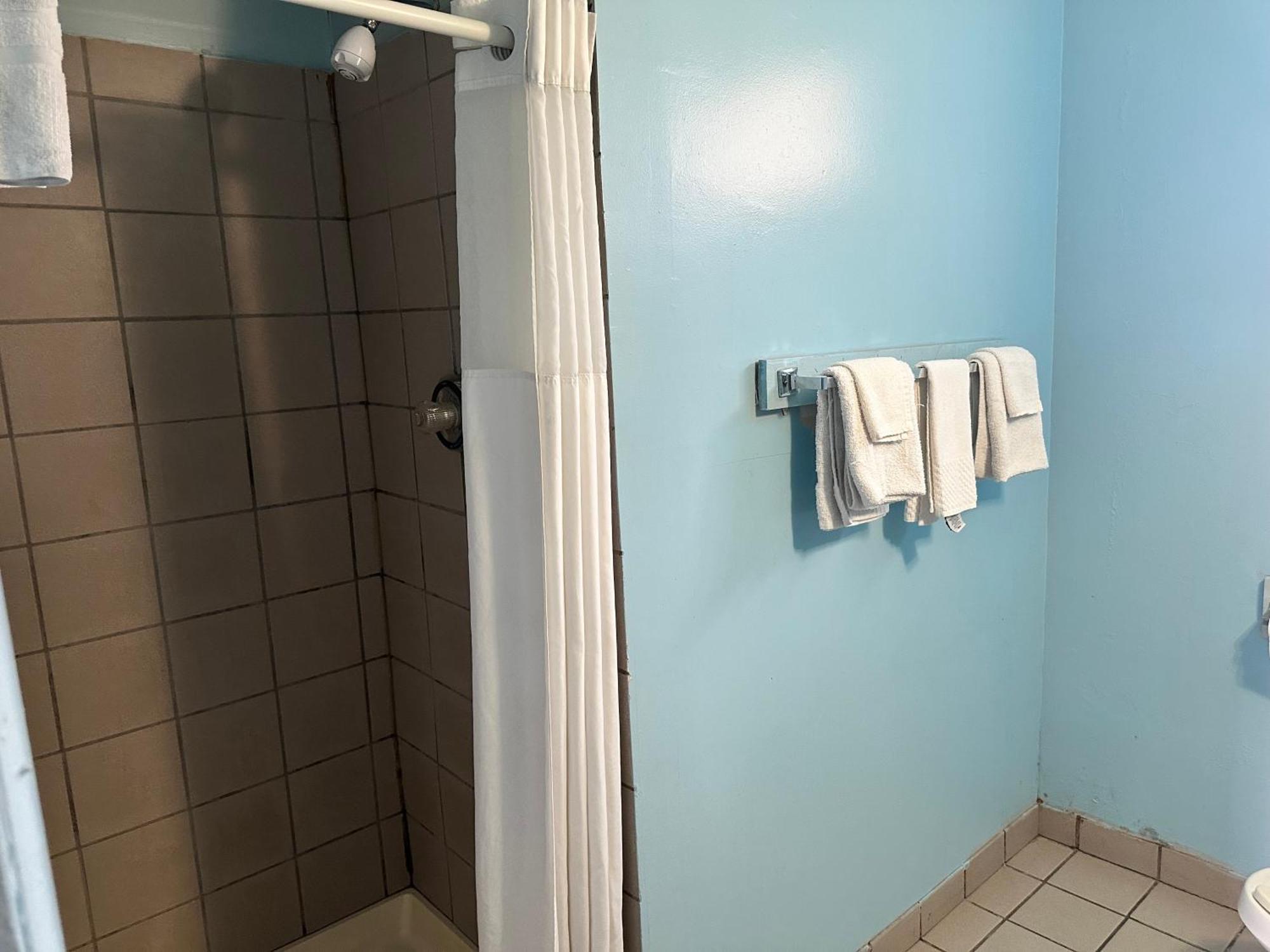 Westgate Manor Motel Austintown & Youngstown Ohio ภายนอก รูปภาพ