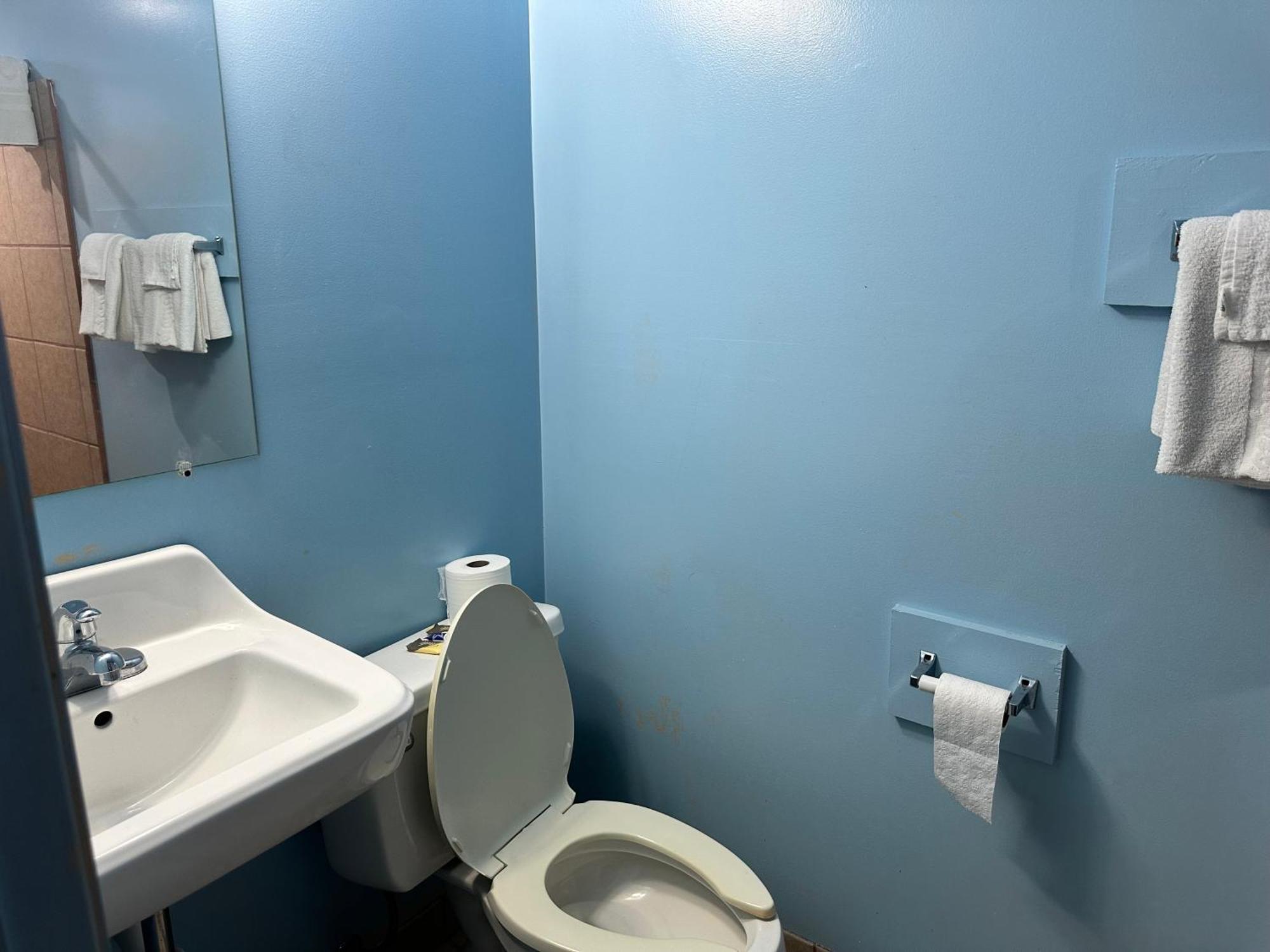 Westgate Manor Motel Austintown & Youngstown Ohio ภายนอก รูปภาพ