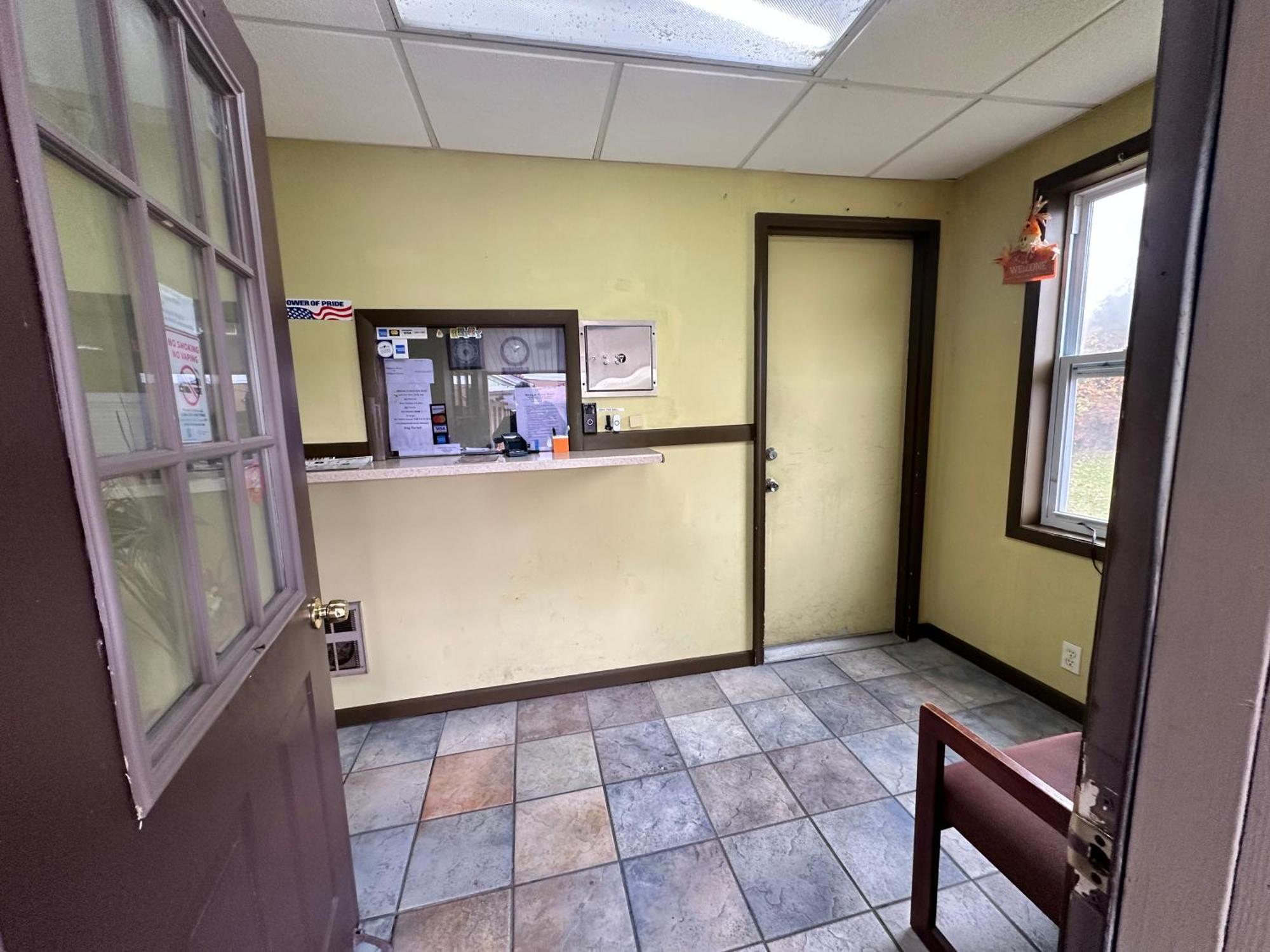Westgate Manor Motel Austintown & Youngstown Ohio ภายนอก รูปภาพ